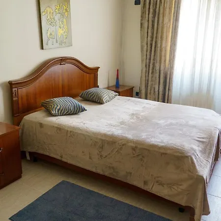 Apartman Cozy Flat At Komuna E Parisit Tirana